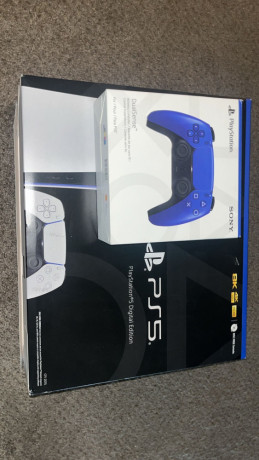 ps5-digital-edition-big-1
